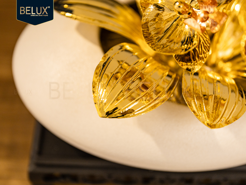 Lan Ngọc Trắng 3 cành mạ vàng 24k 18x7x24cm